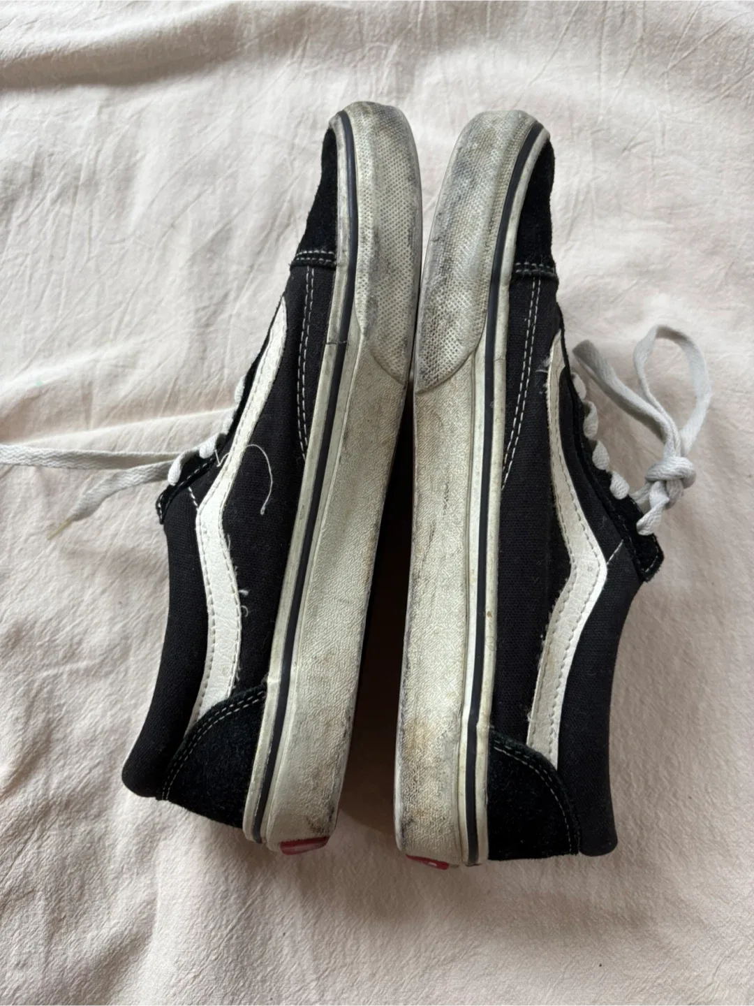 Vans Old Skool Black/White - US Size 7 image indicator(5)