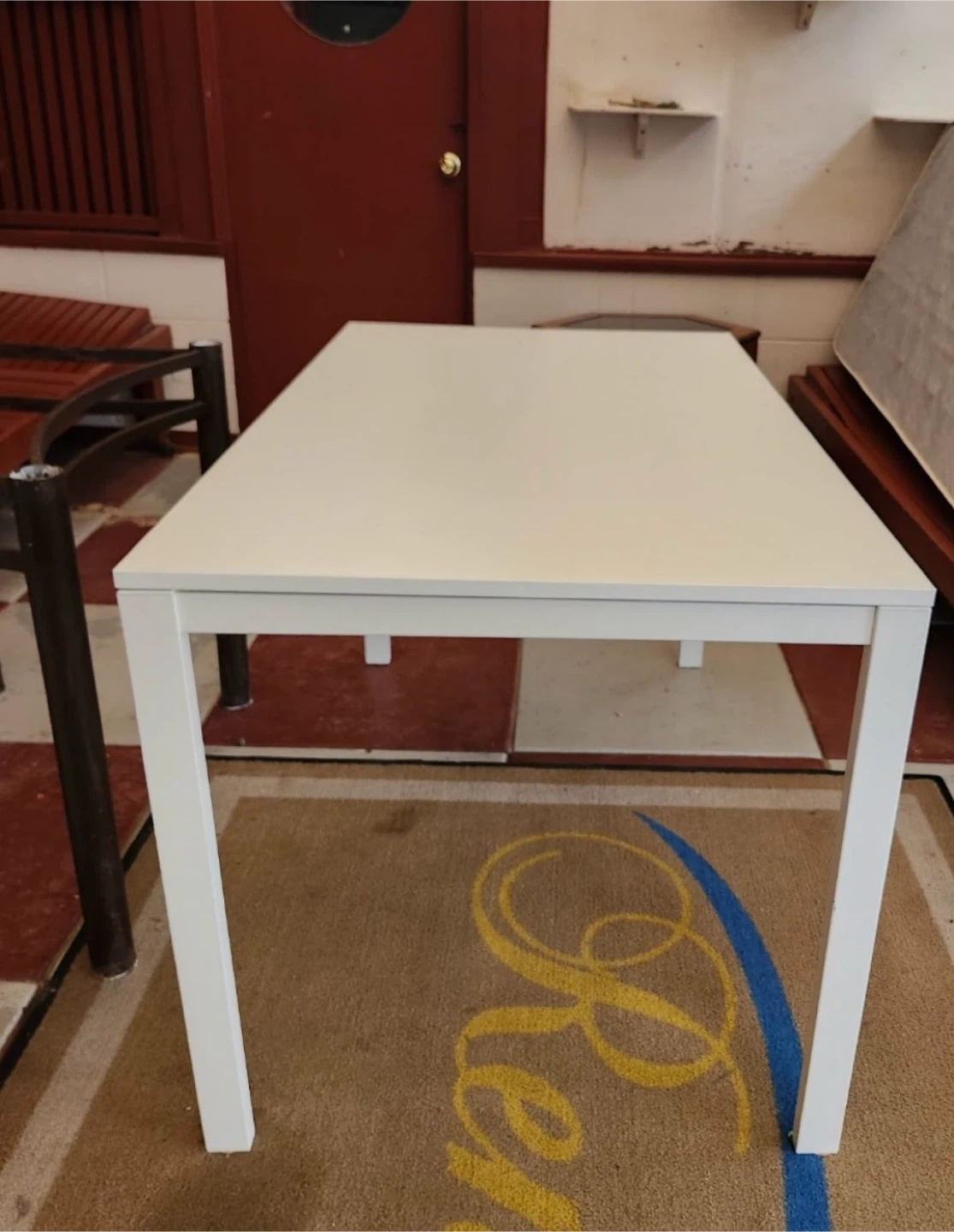 White Dining Table - photo 2