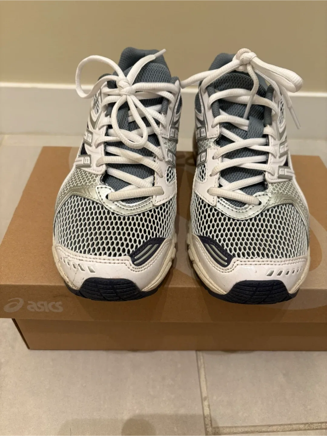 Asics Gel-DS Trainer 14, US 5 (Men's)