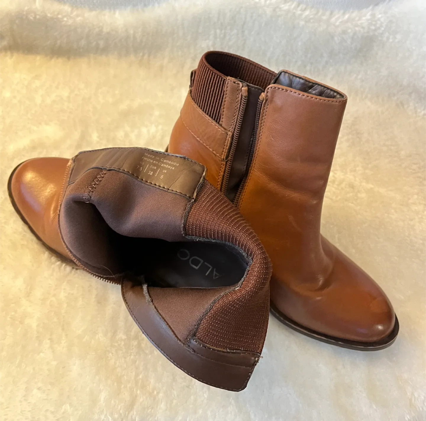 Aldo Brown Ankle Boots Women Size 7.5 image indicator(3)