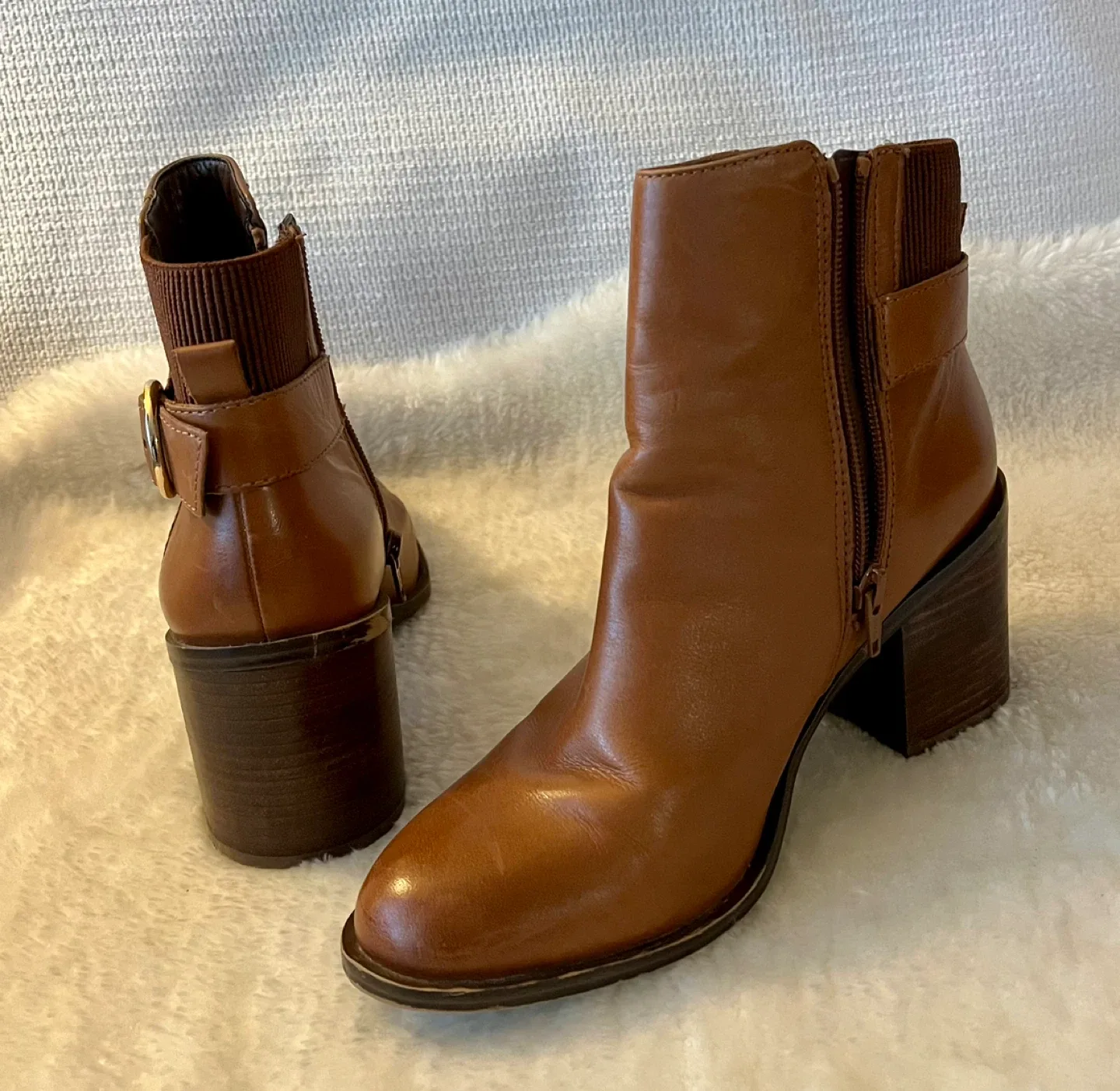 Aldo Brown Ankle Boots Women Size 7.5 image indicator(7)