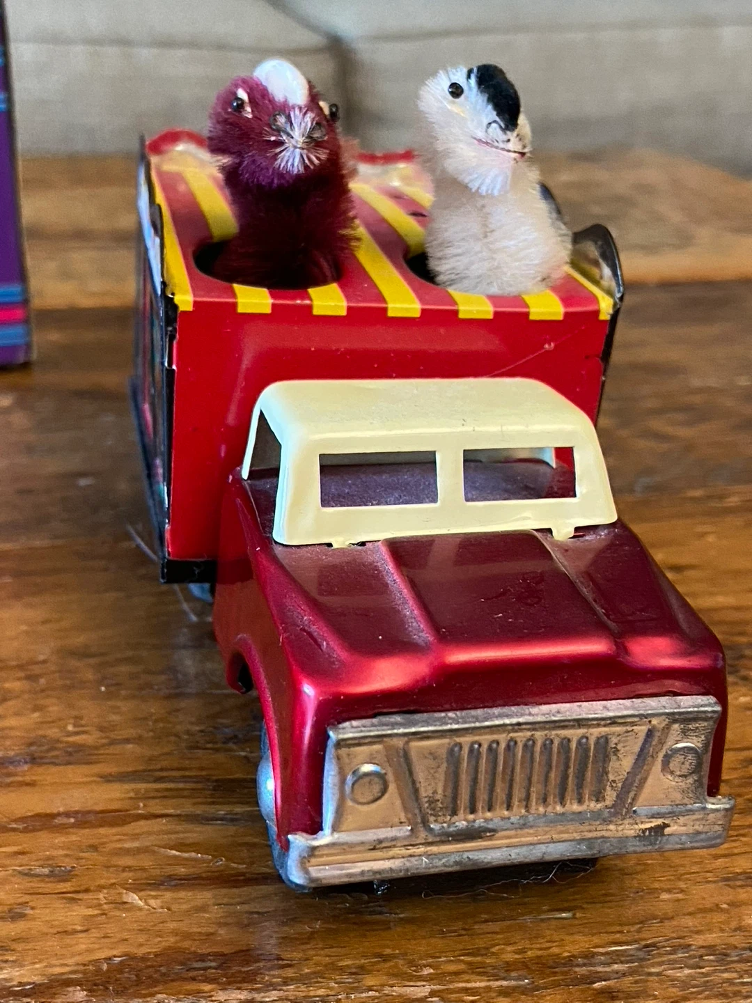 Made in China Tin Friction Toy Circus Car w/box - photo 5