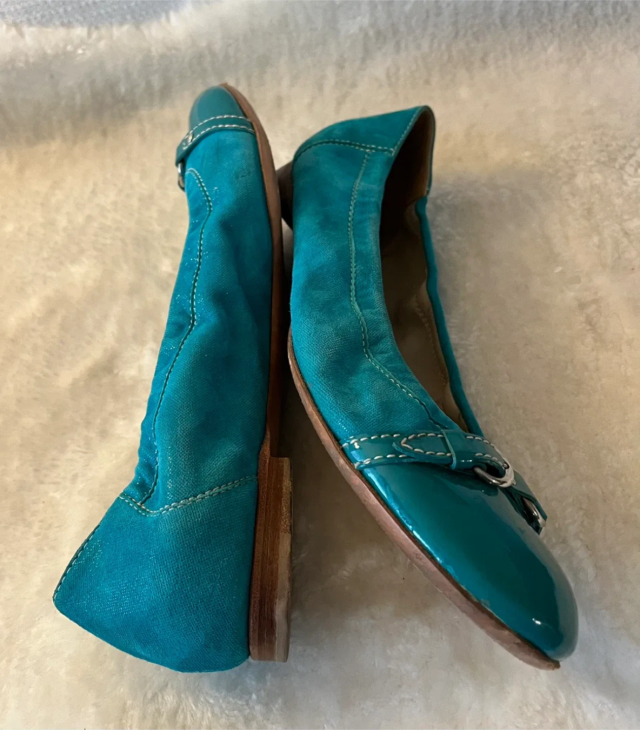 AGL Attilio Giusti Leombruni Teal Ballet Flats image indicator(5)