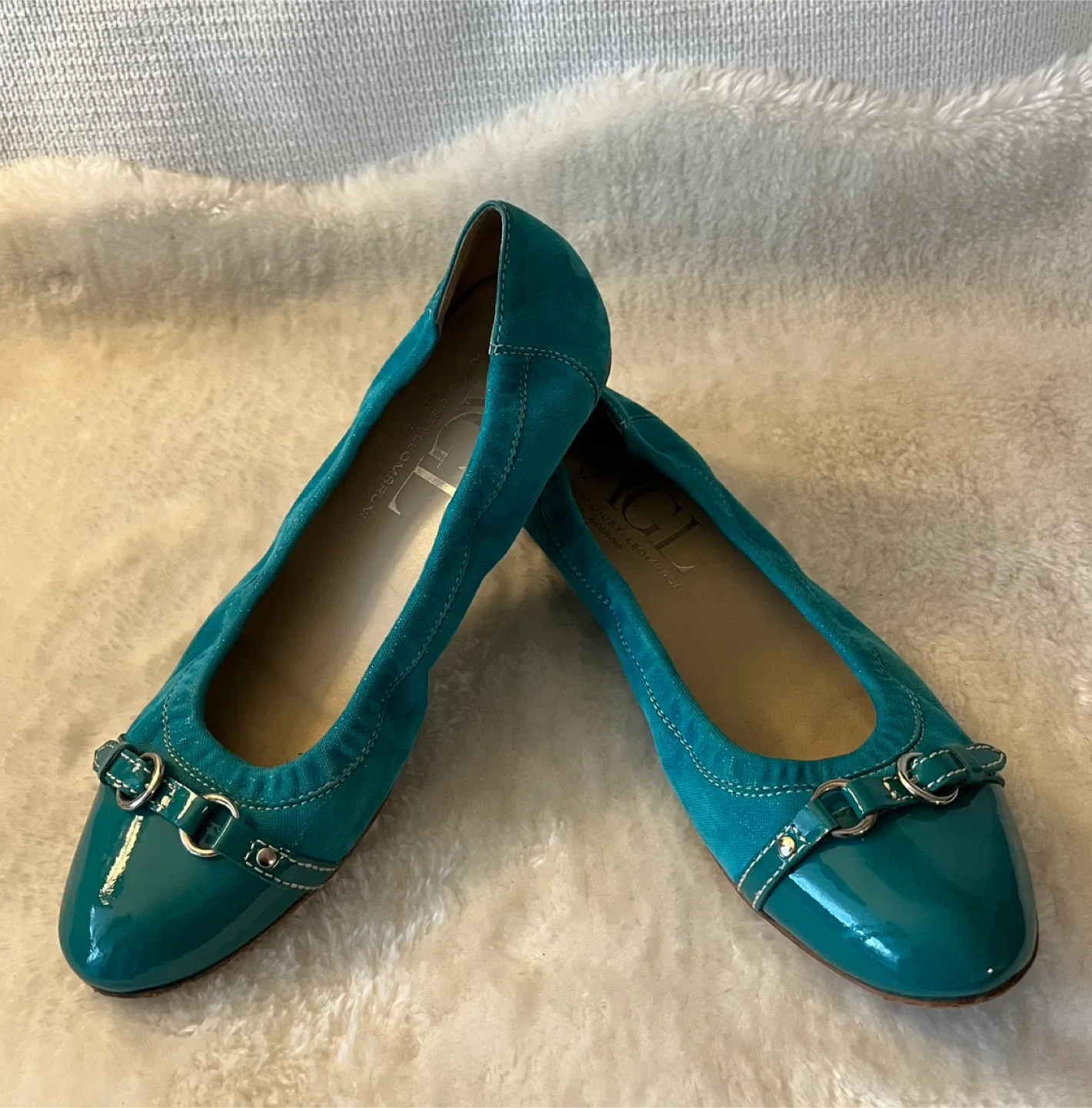 AGL Attilio Giusti Leombruni Teal Ballet Flats image indicator(6)