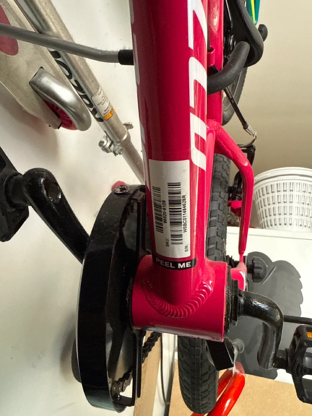 Specialized Kids Bike - Pink image indicator(2)