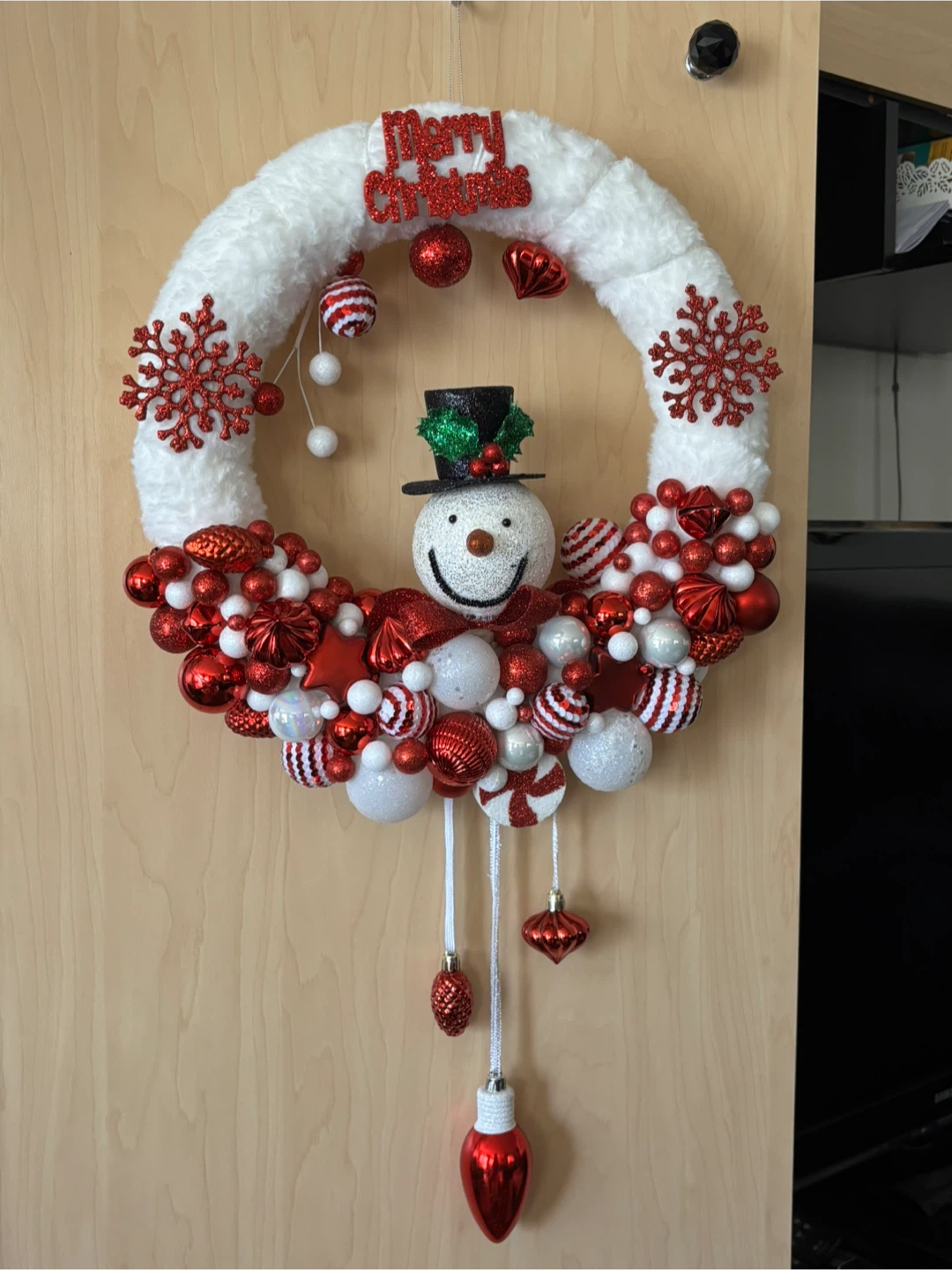 15” Christmas Wreath with Snowman