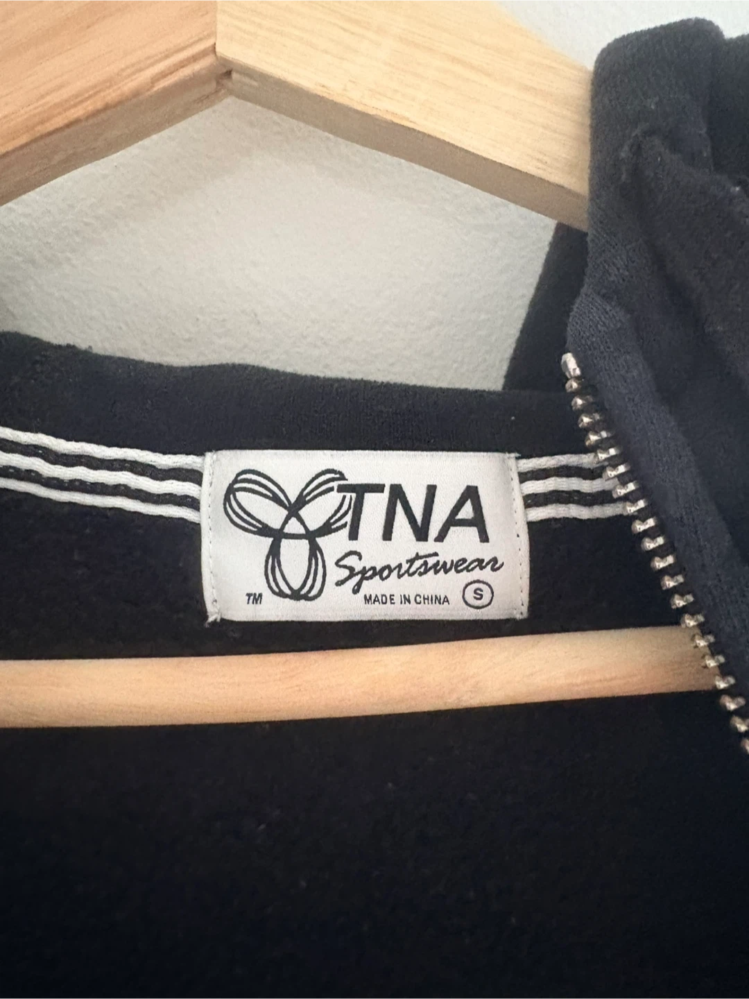 TNA Black Full-Zip Hoodie - Size Small - photo 3