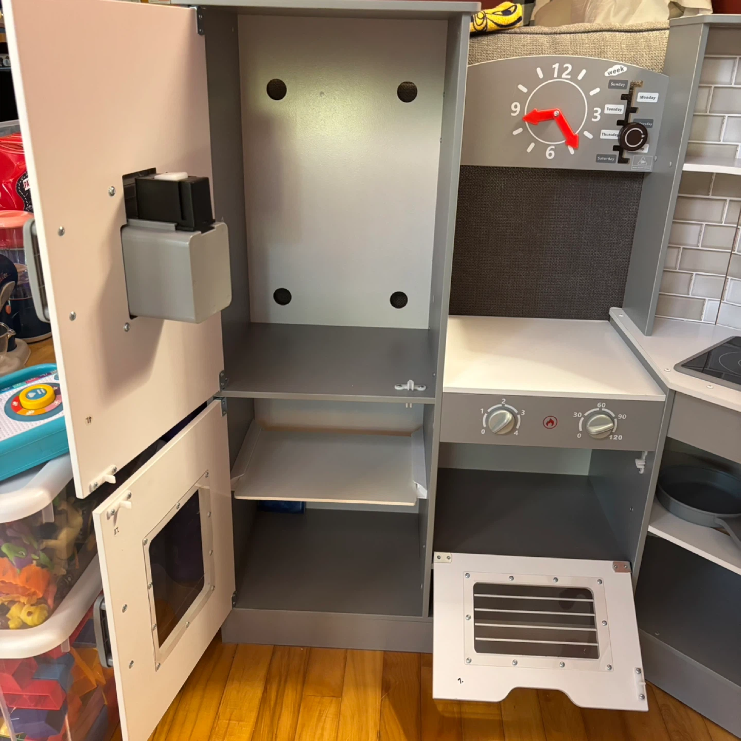 Kids Grey & White Play Kitchen Corner Set - photo 3