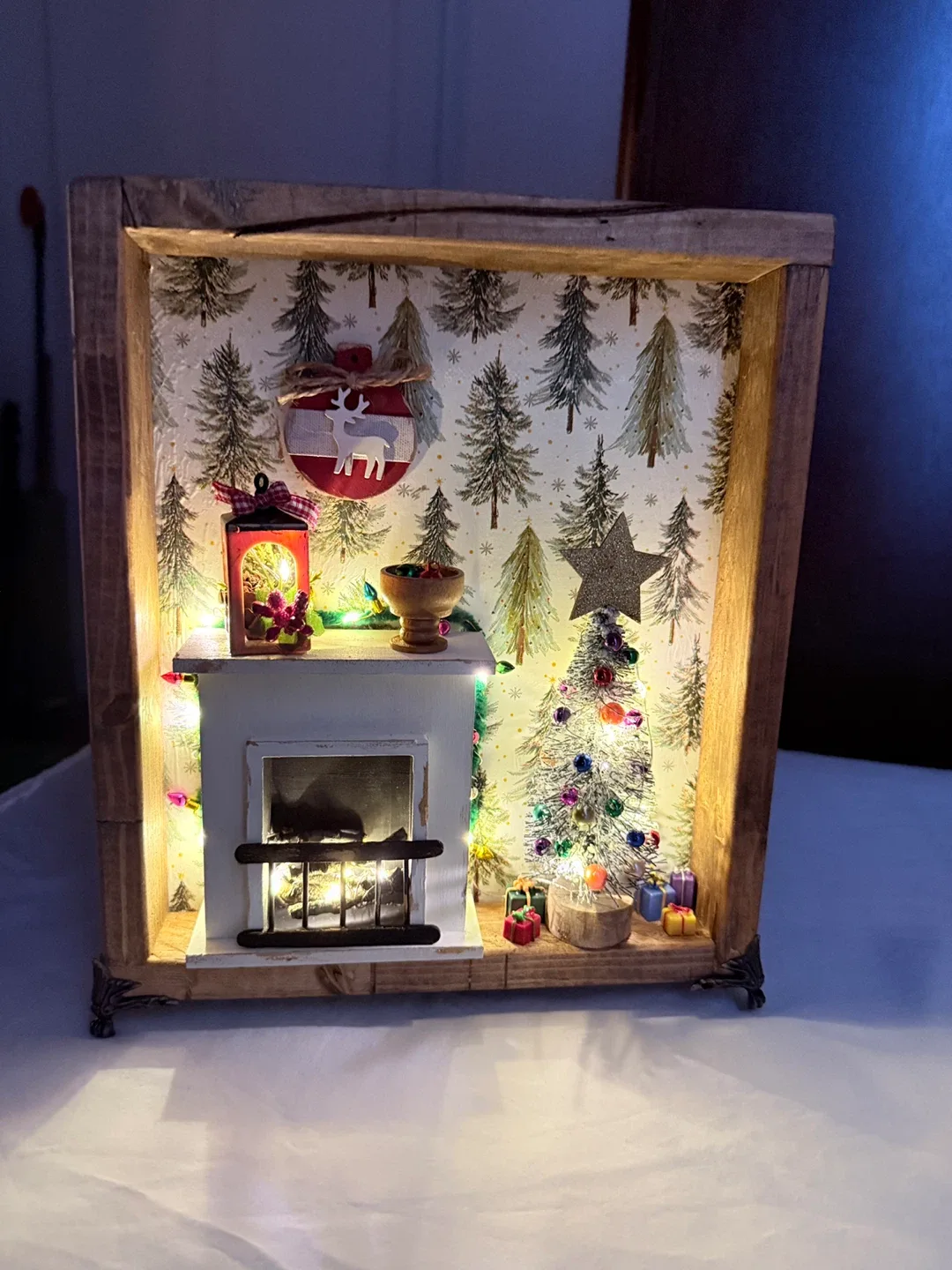 Handmade Christmas Shadow Box image indicator(4)