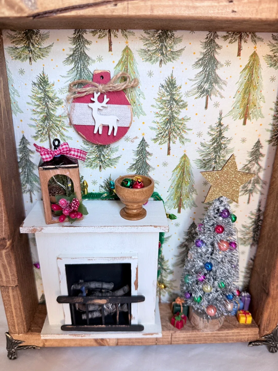 Handmade Christmas Shadow Box image indicator(3)