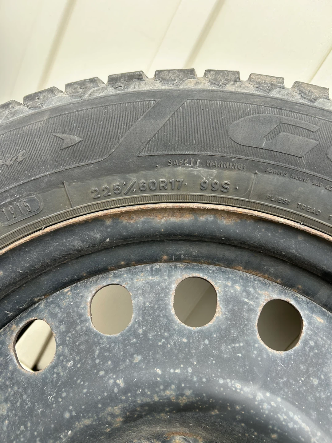 225/60R17 Winter Tires