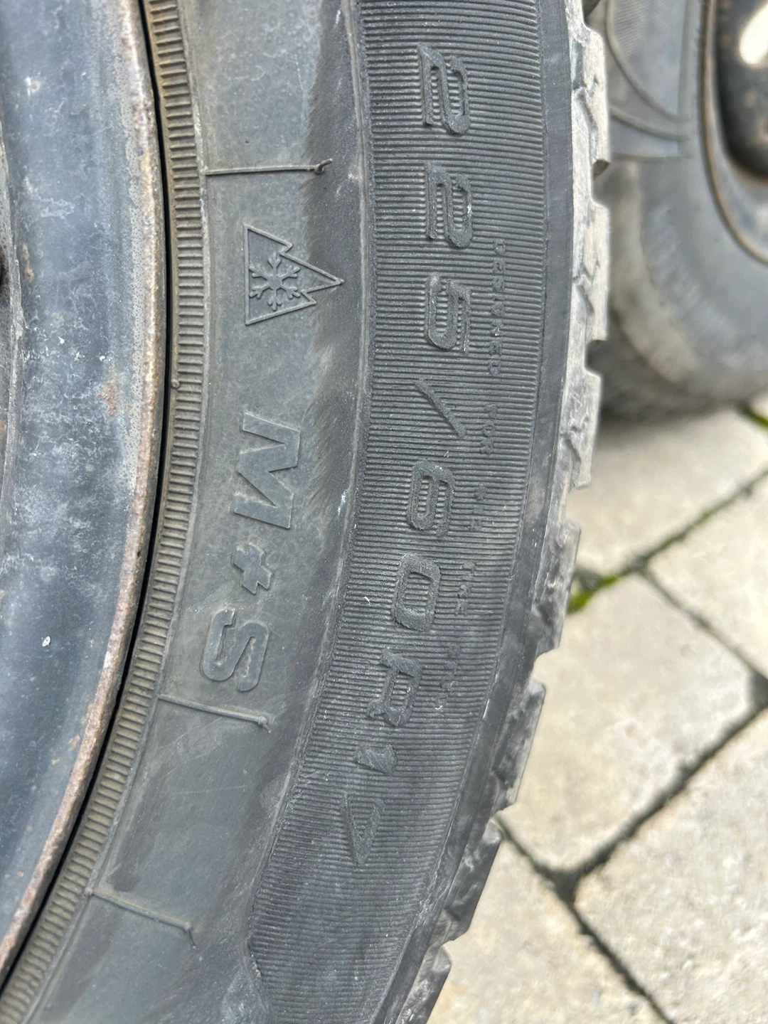 225/60R17 Winter Tires - photo 2