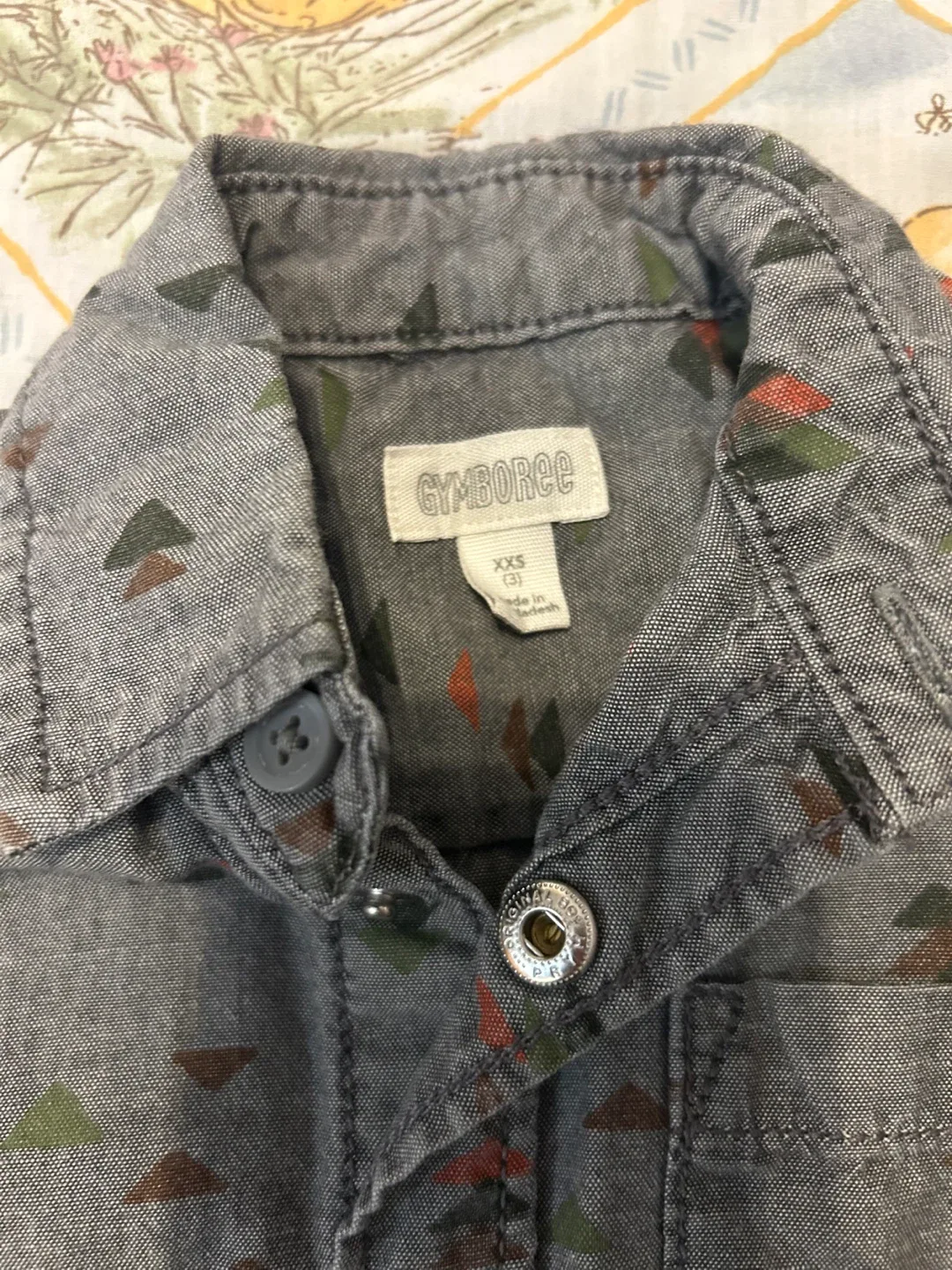 Gymboree Button-Down Shirt - Size XXS (3) image indicator(2)
