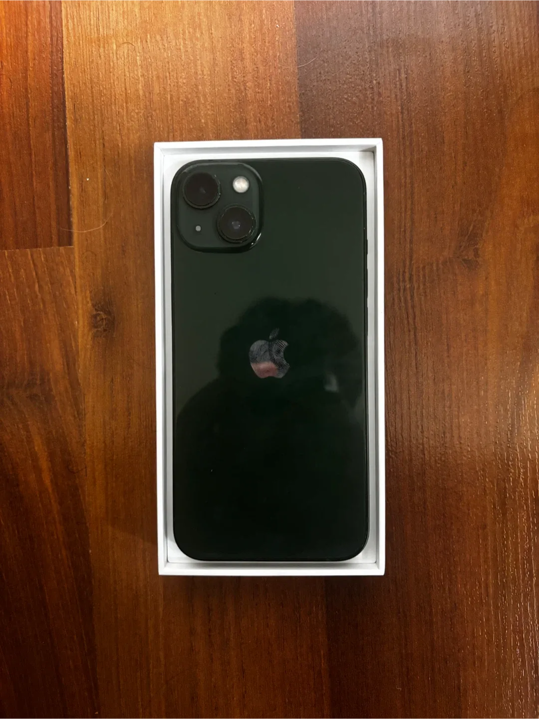 Apple iPhone 13, Green, 128GB - Excellent Condition! image indicator(3)