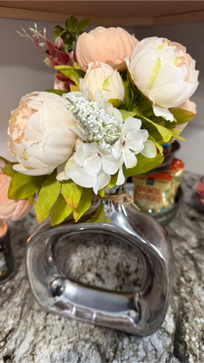 Floral Arrangement with Silver Vase - photo 5