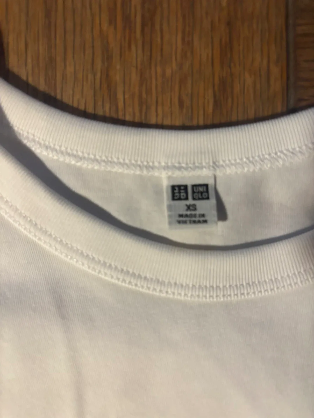 Uniqlo White Long Sleeve Shirt - XS image indicator(2)