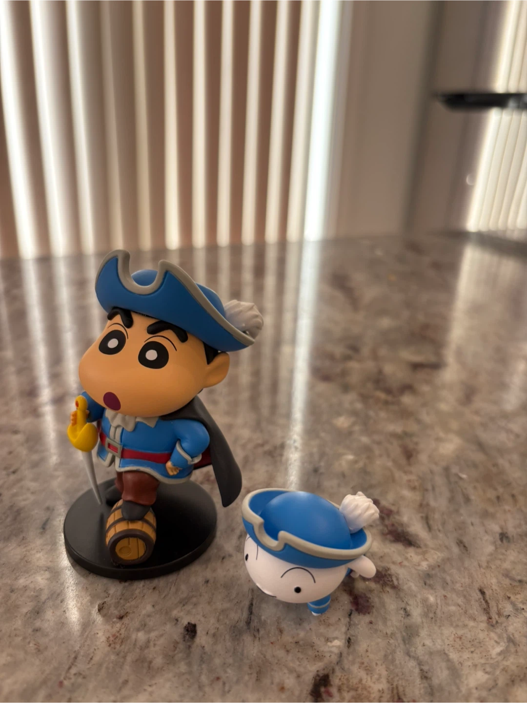 Crayon Shin-chan Pirate Figure Set - photo 2
