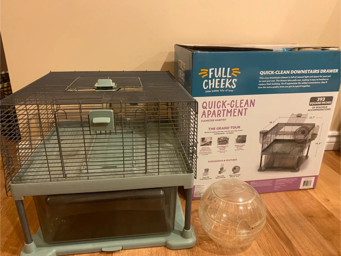 Full Cheeks Quick-Clean Hamster Habitat image indicator(3)