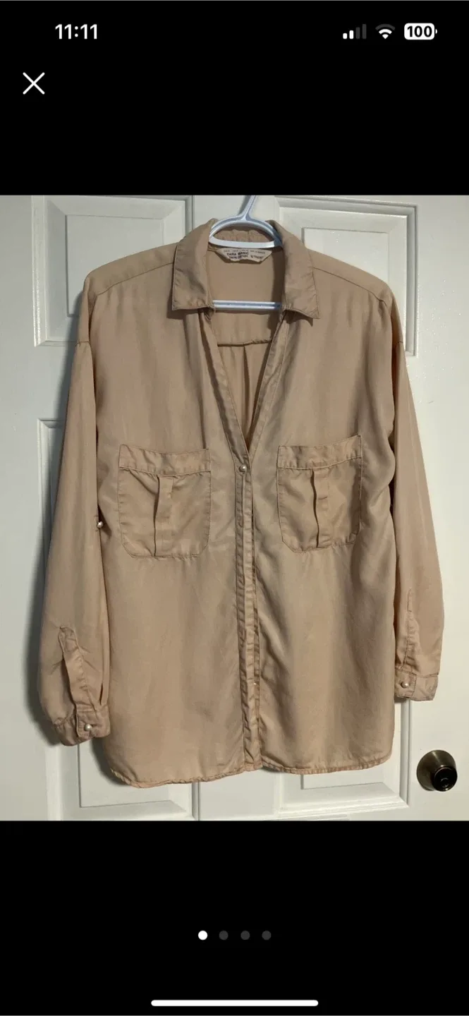 Zara Basic Beige Button-Down Shirt - Size S image indicator(3)