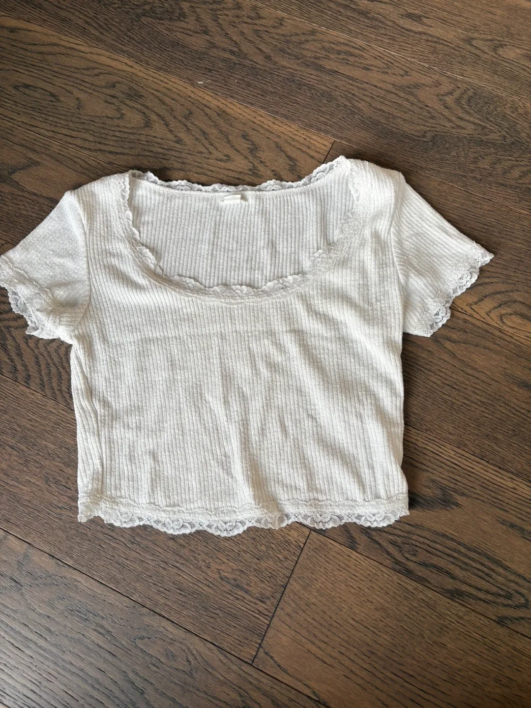 White Lace Trim Crop Top