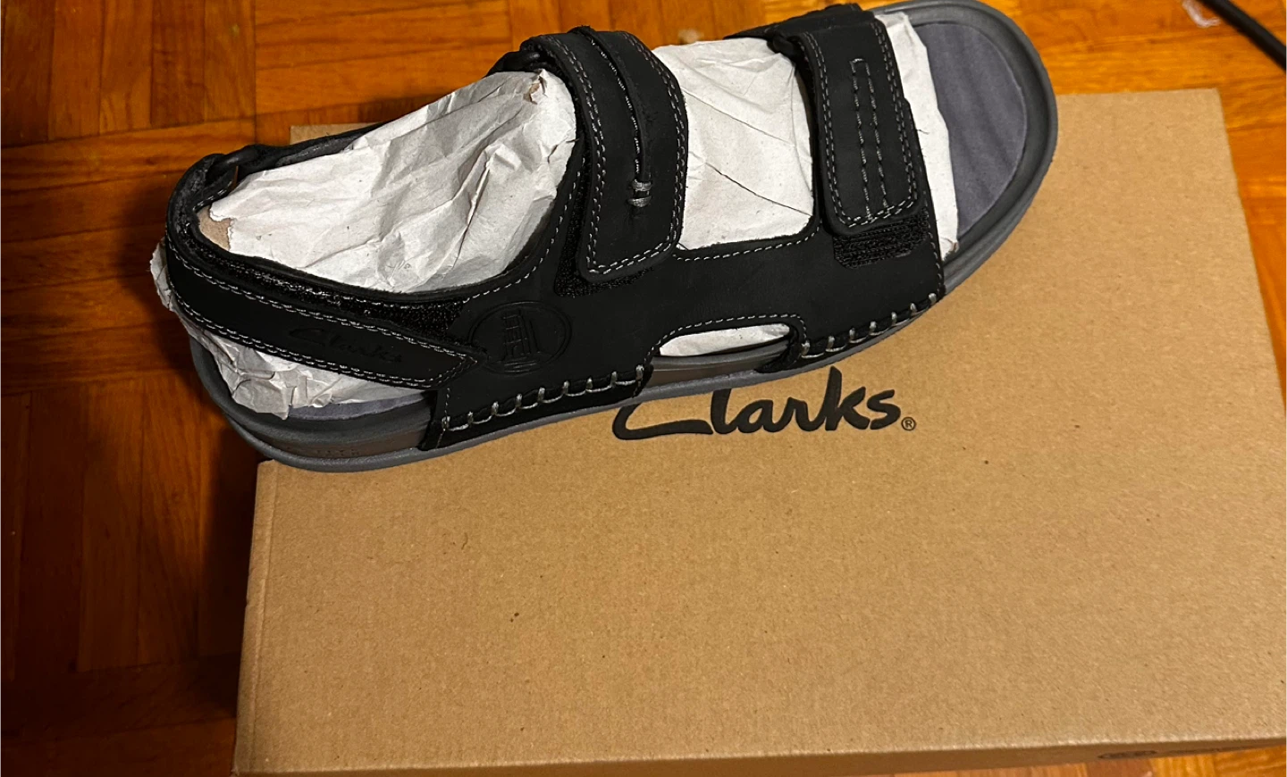 New Clarks Active Air Sandals, Size 11 - photo 2