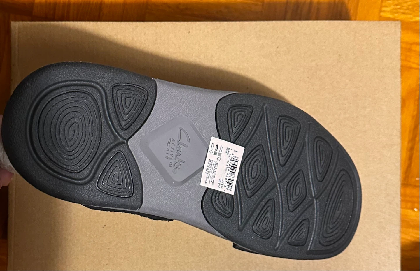 New Clarks Active Air Sandals, Size 11 - photo 3