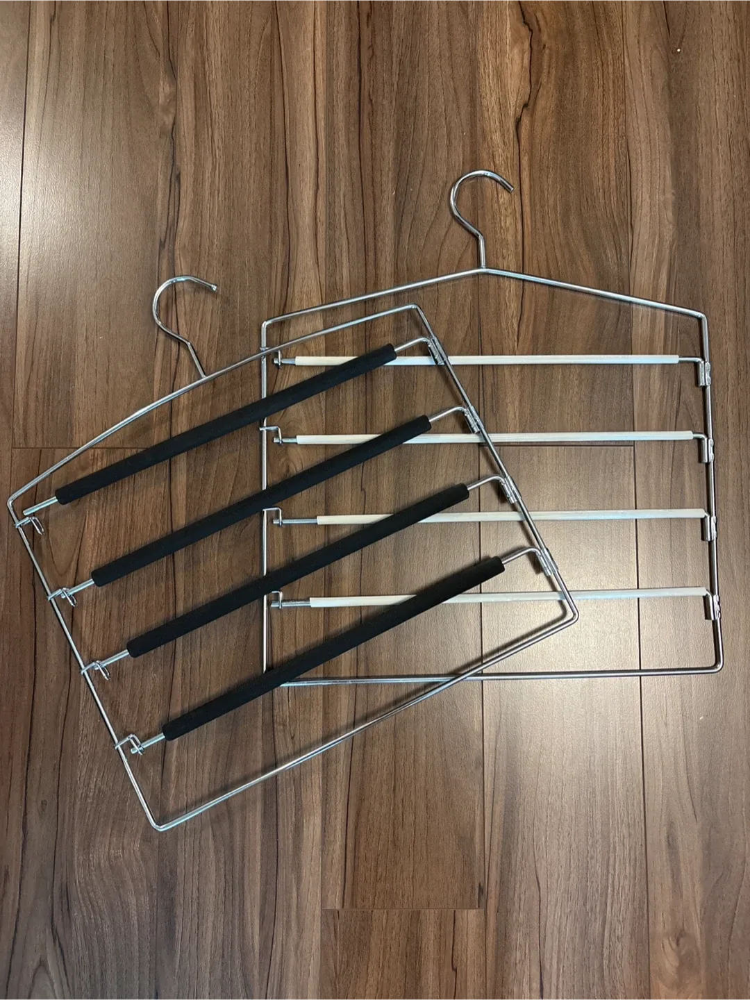 Multi-layer Pant Hangers thumbnail