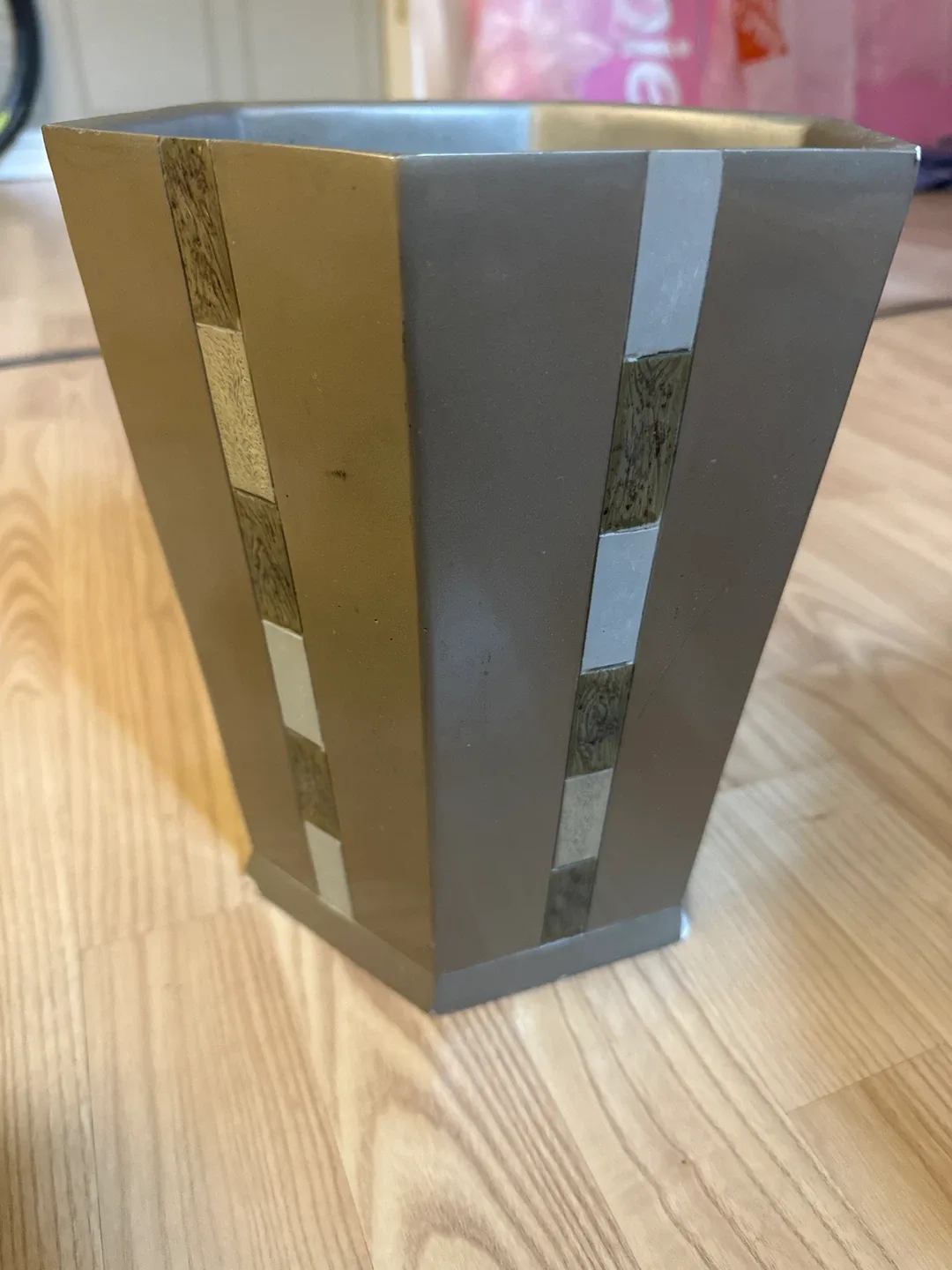 Wamsutta Trash Can image indicator(2)