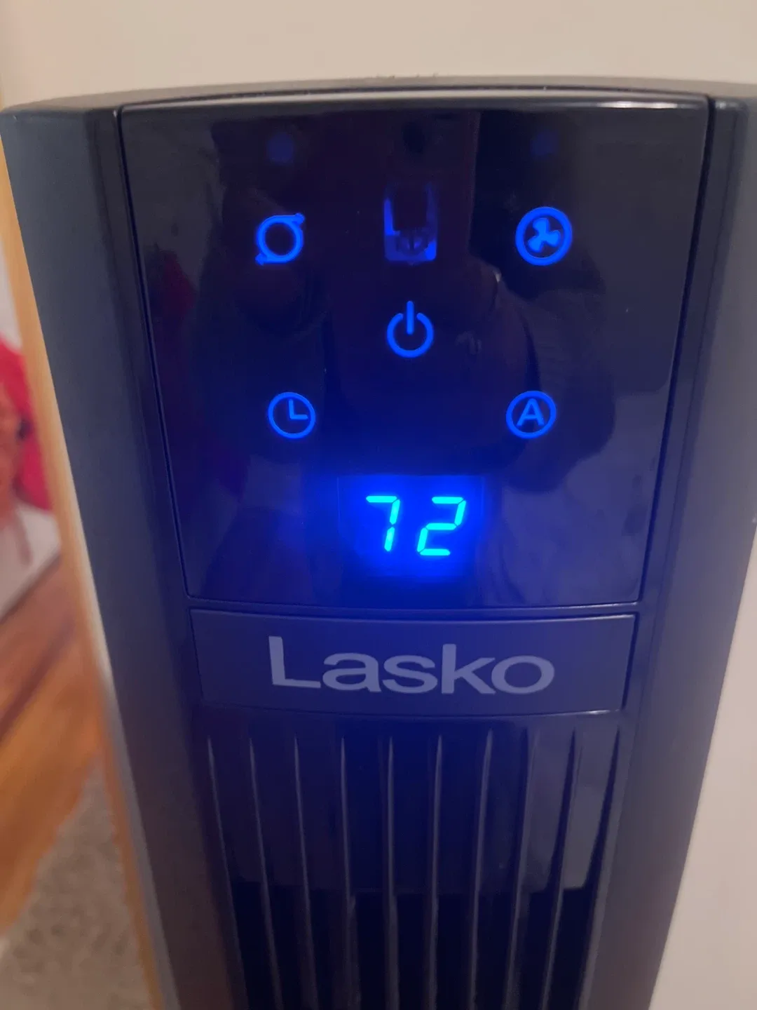 Lasko Black Tower Fan image indicator(3)