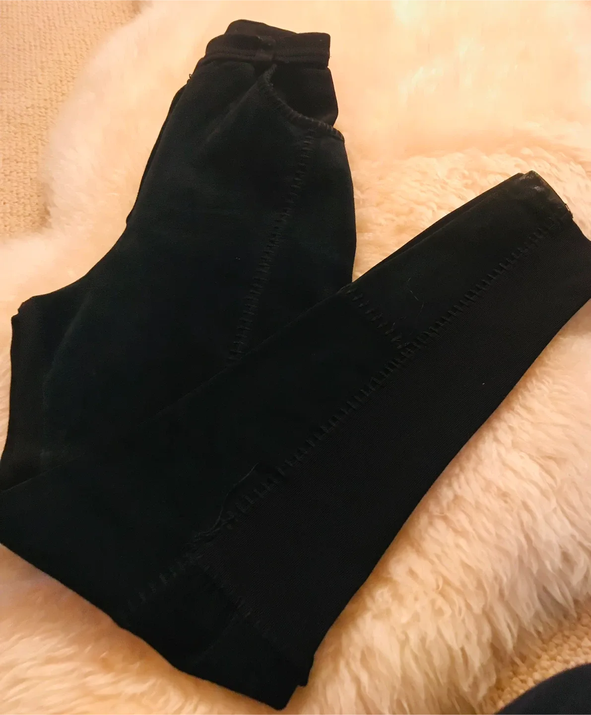 L'Onkel Paris Black blazer and matching leggings image indicator(5)