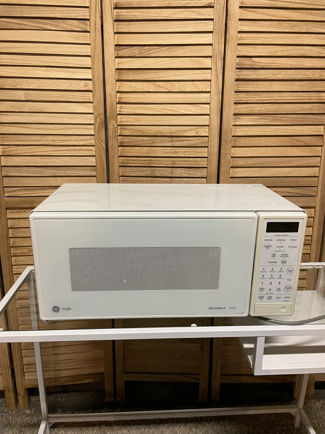 GE Profile Spacemaker II Microwave Oven