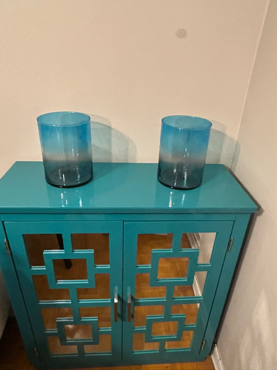 ✨ NEW Blue Ombre Glass Vases - Set of 2 – 8” Modern Decor