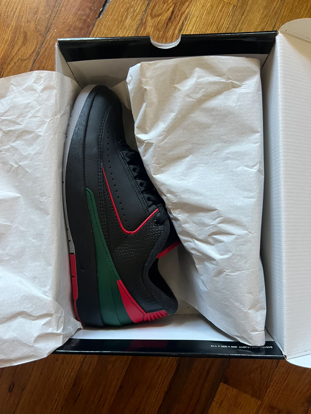 Air Jordan 2 Retro Low Black/Fire Red Size 8 - photo 3