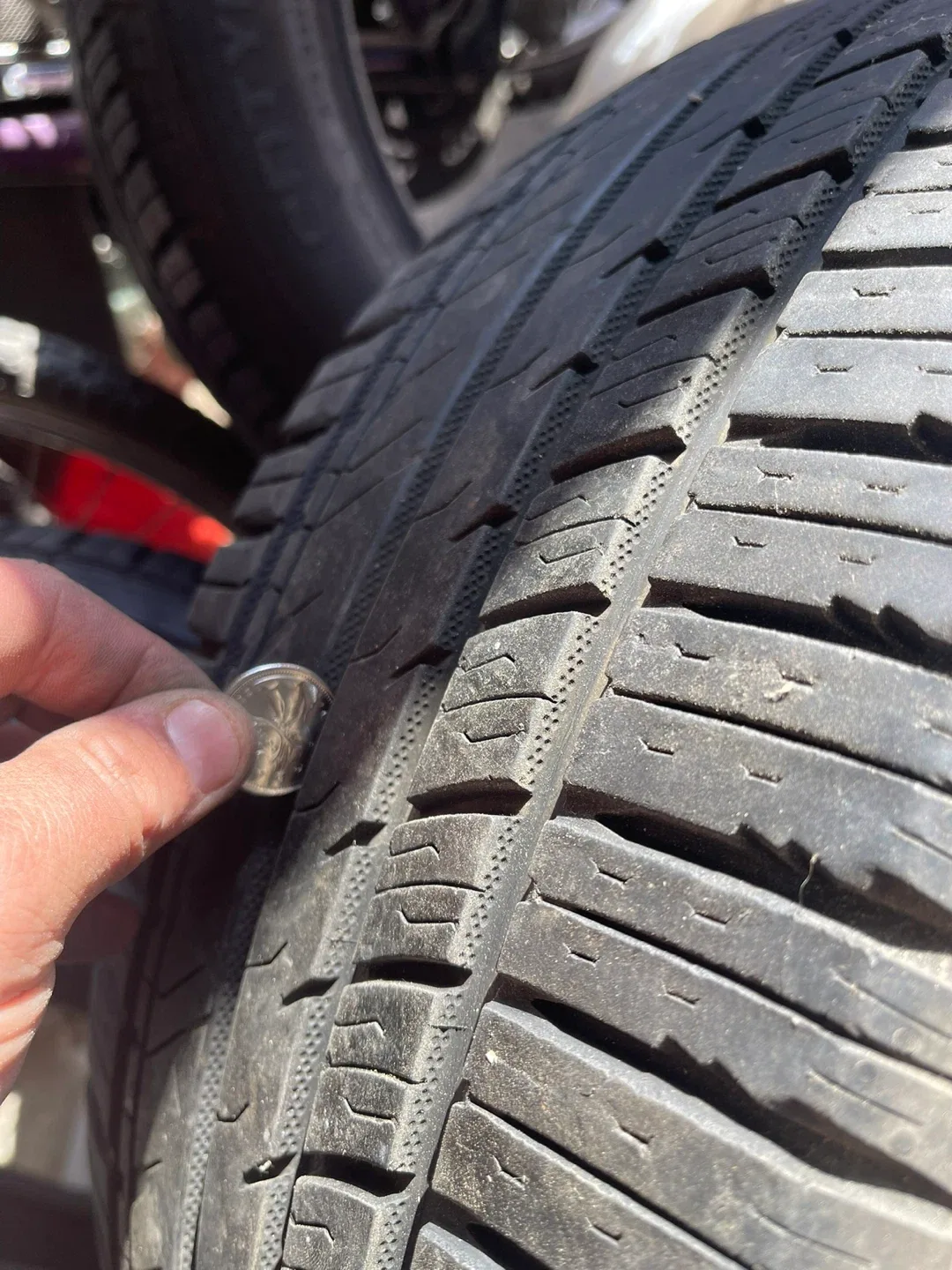 Nokian eNTYRE 2.0 All Season Tire 235/50R18 image indicator(6)