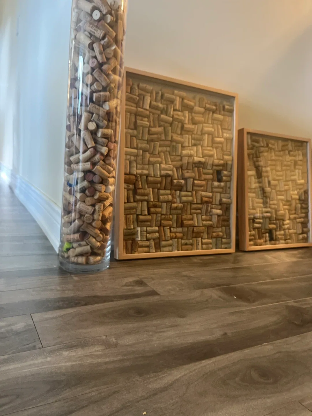 Wine Cork Art & Vase image indicator(3)