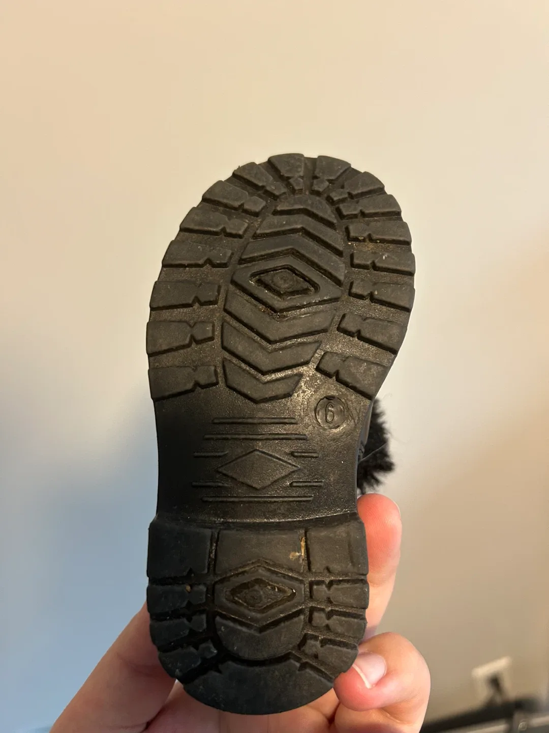 Toddler Black Boots Size 6 image indicator(8)