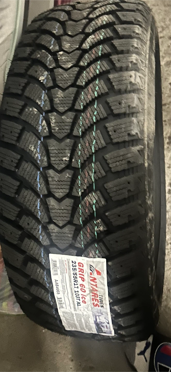 Antares Grip 60 Ice 235/55R17 Tire