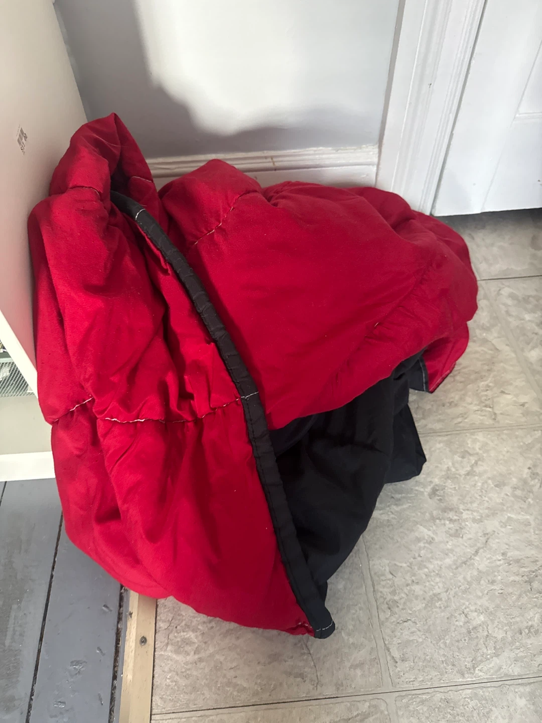 Free blanket Red and Black Comforter
