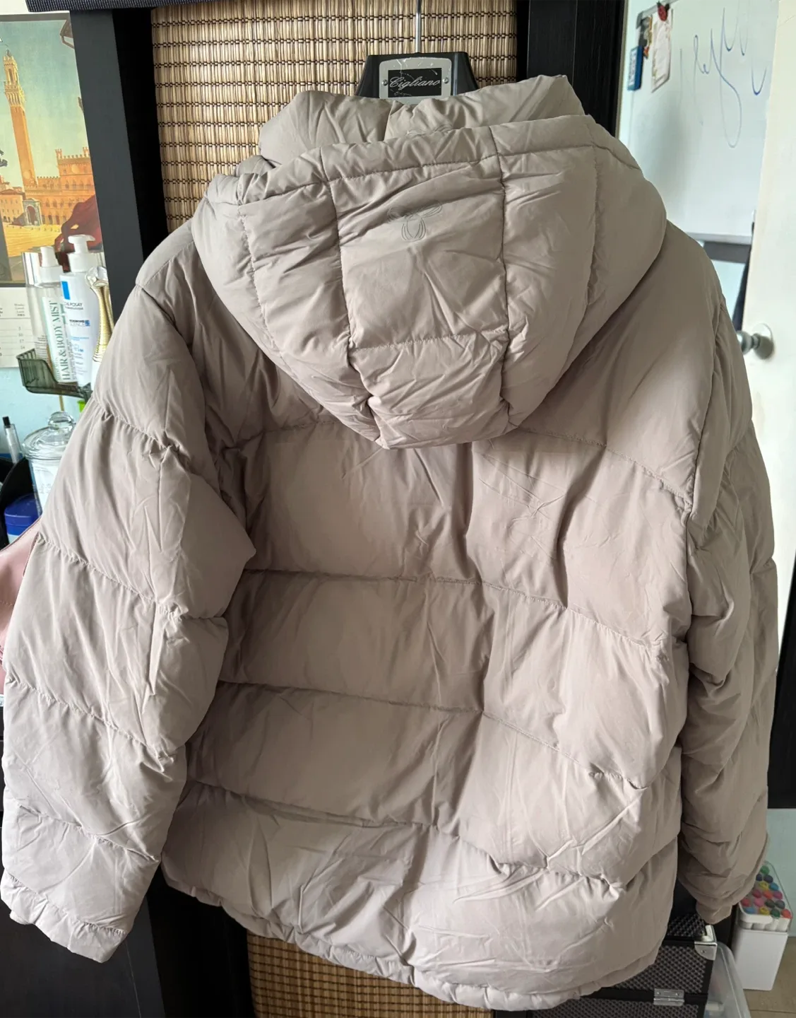 Aritzia SuperPuff image indicator(2)