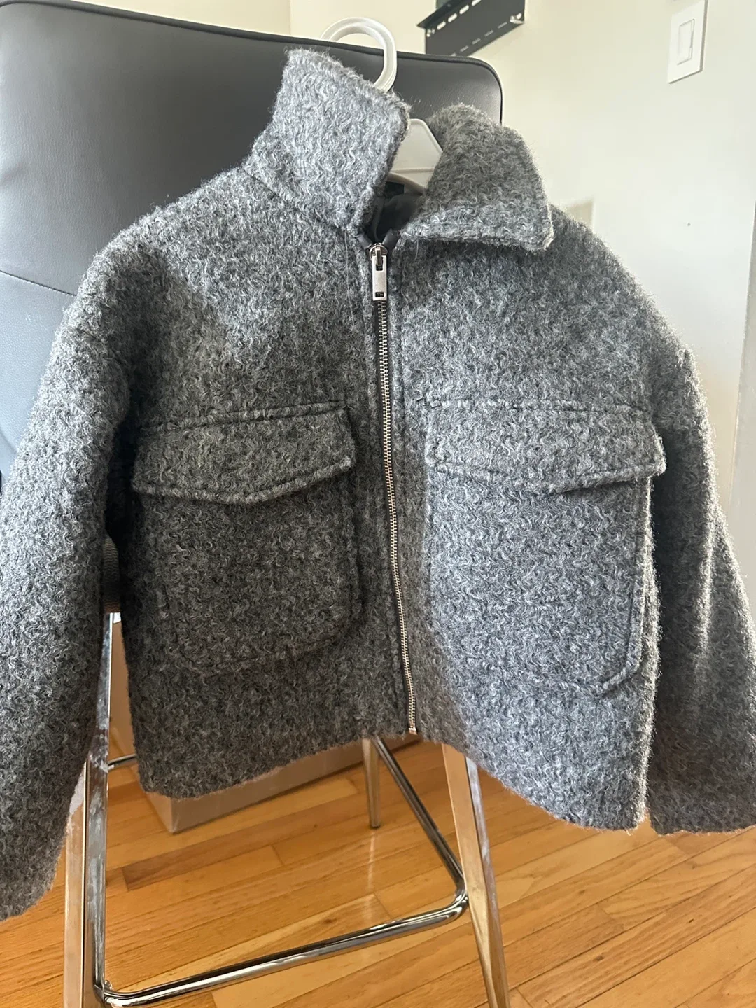 Zara Gray Wool Blend Cropped Jacket image indicator(2)