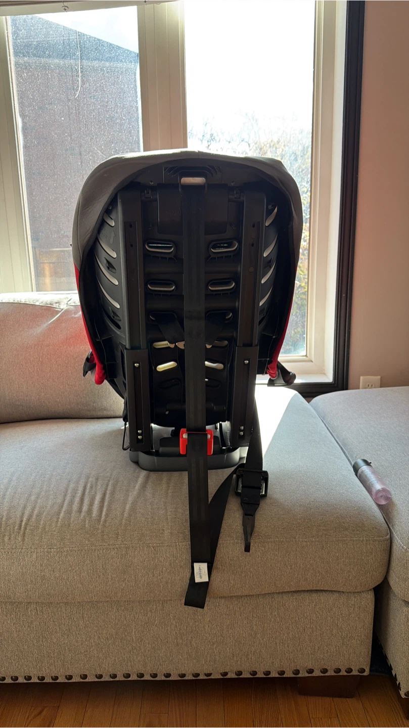 Evenflo Car Seat - Grey & Red - photo 2