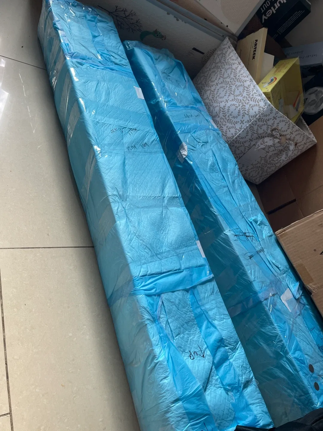 🪴 Modern Geometric Wall Shelf – Dark Gray (2 Available!) image indicator(5)