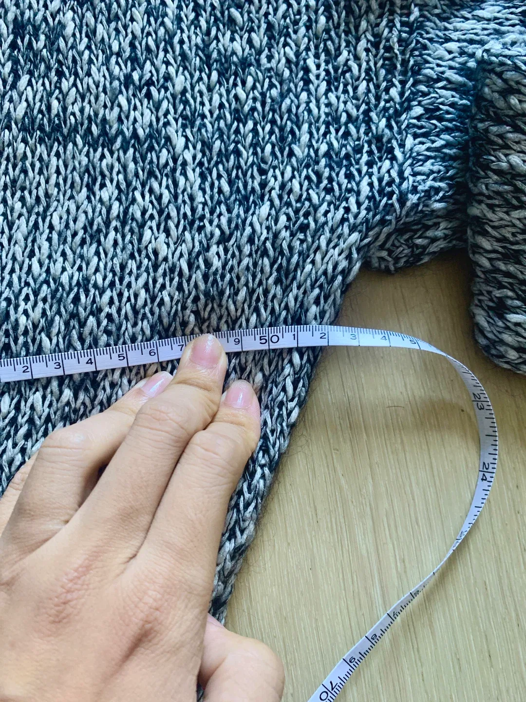 Talula Cardigan - Size Small image indicator(5)