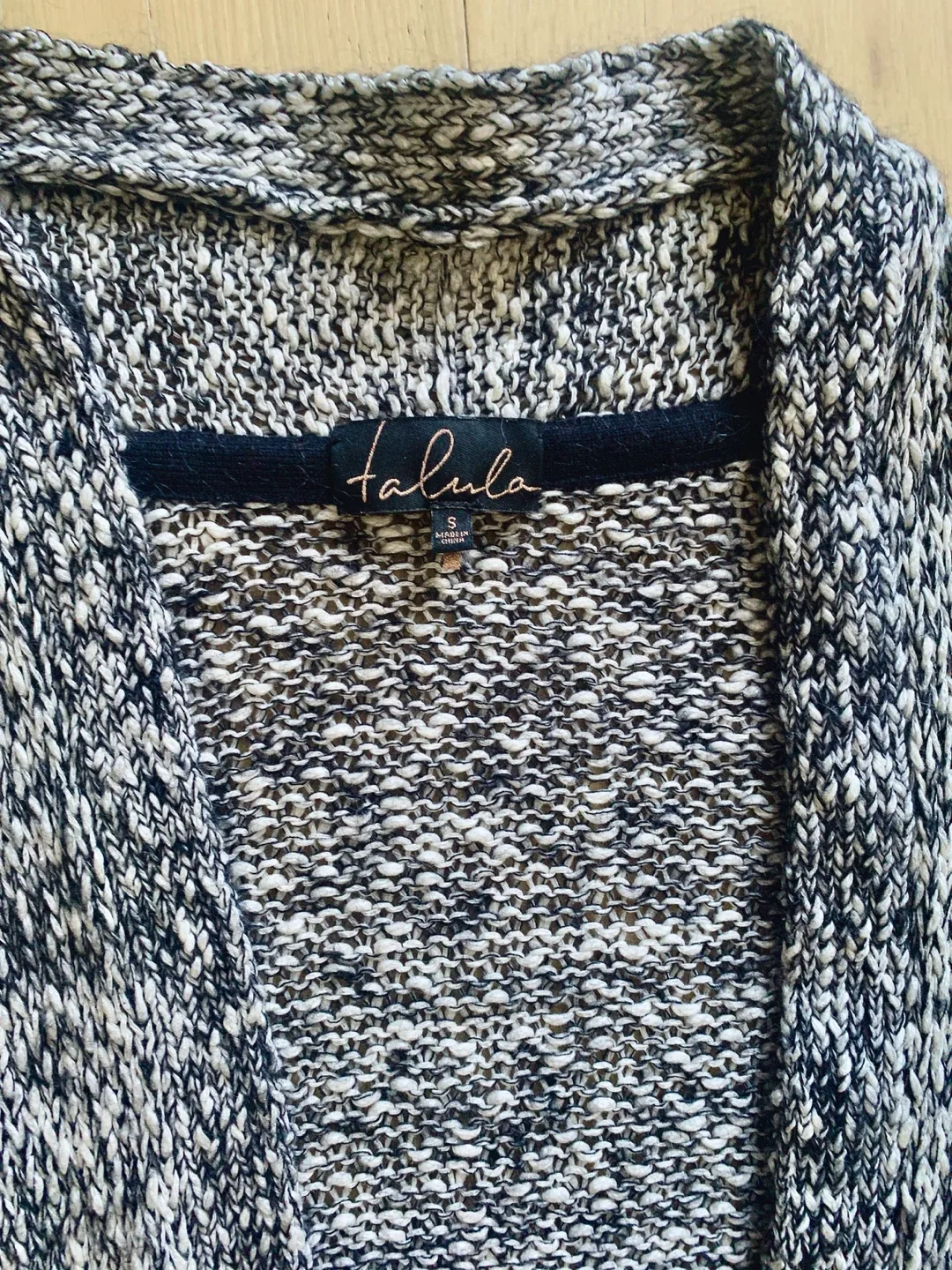 Talula Cardigan - Size Small image indicator(3)