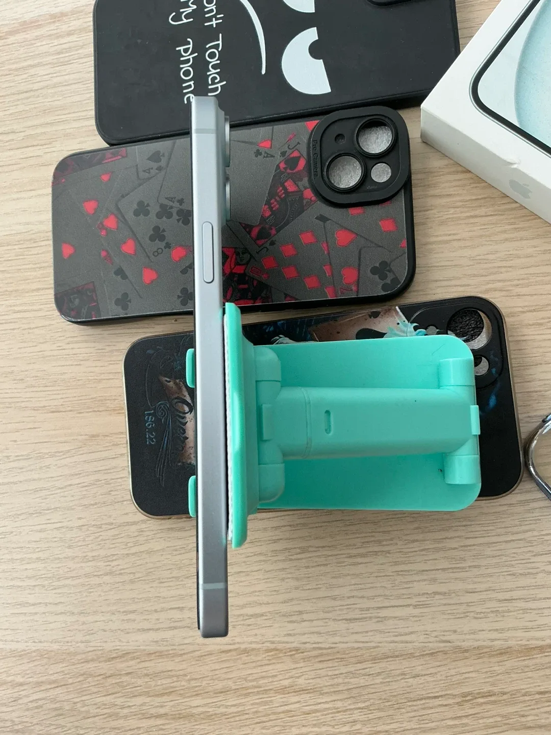 iPhone 15 Plus + Cases image indicator(6)