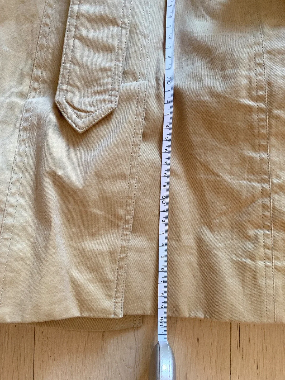 Classic Beige Trench Coat image indicator(5)