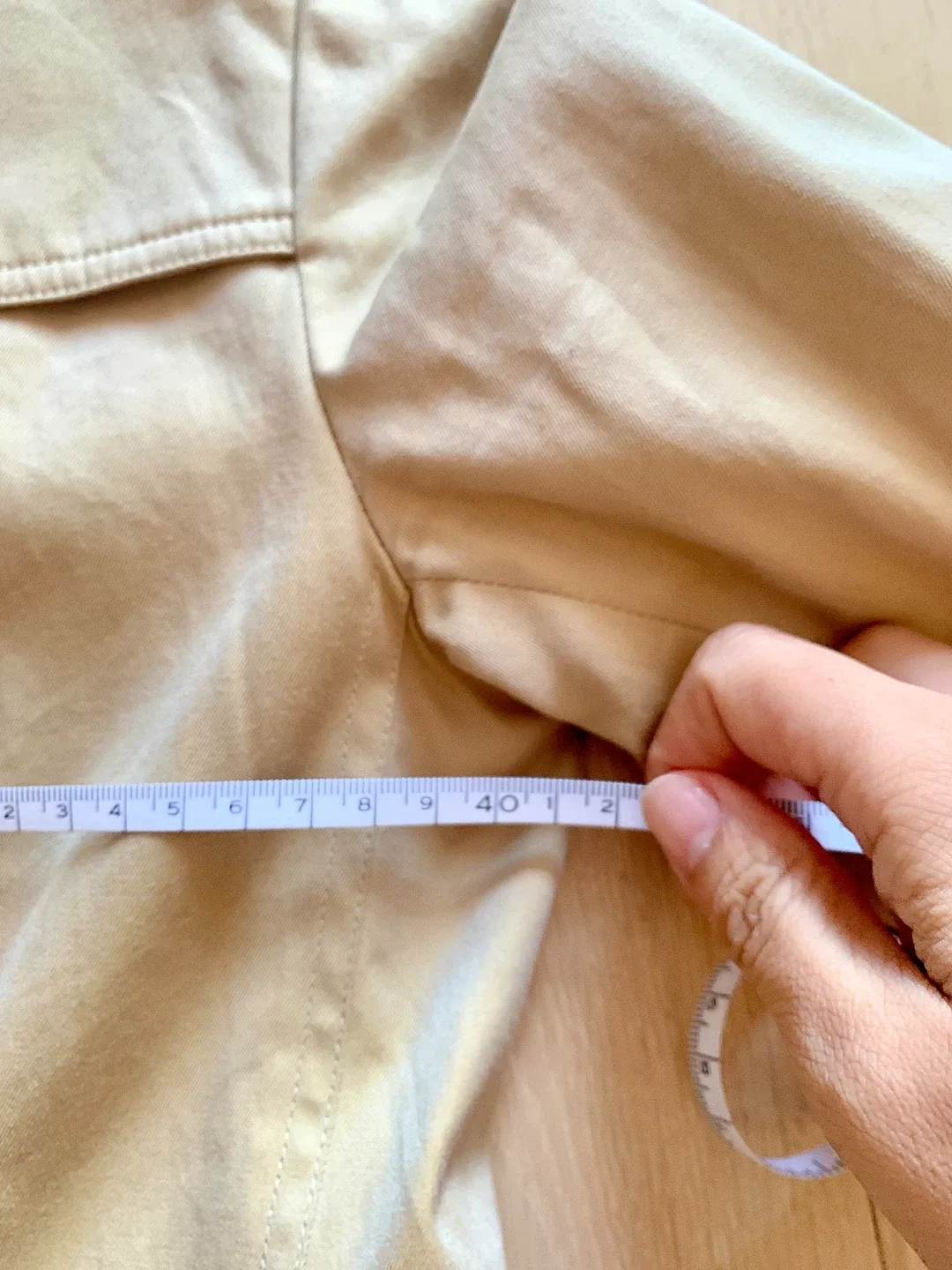 Classic Beige Trench Coat image indicator(7)