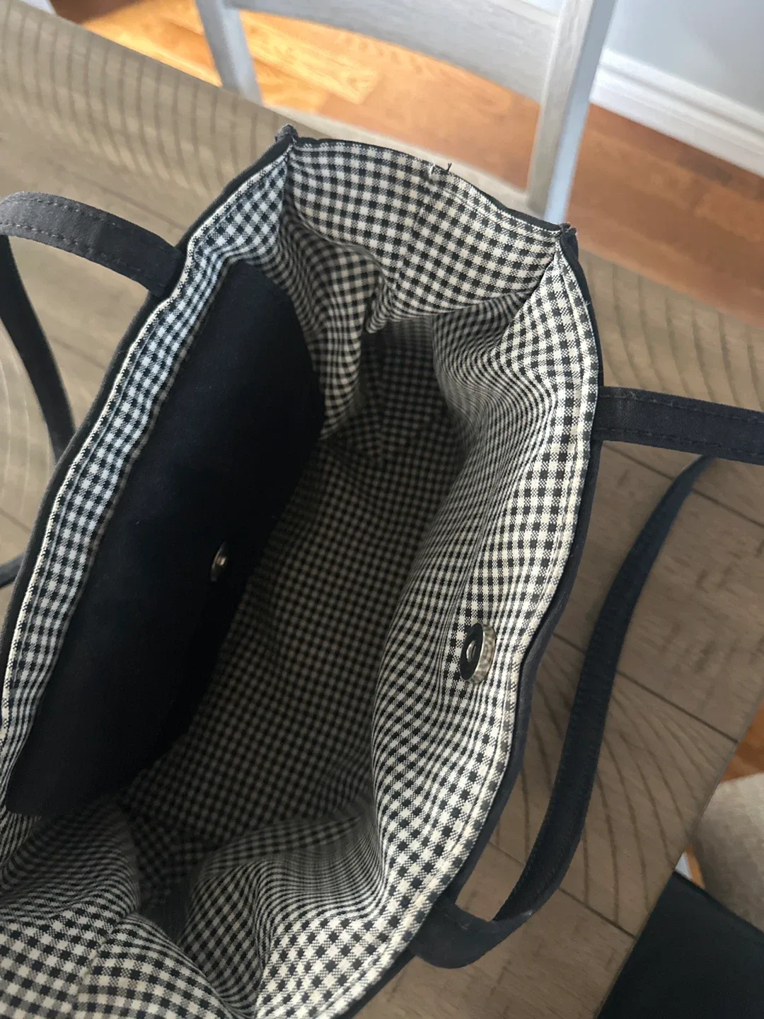 Kate Spade Black lunch Bag image indicator(2)