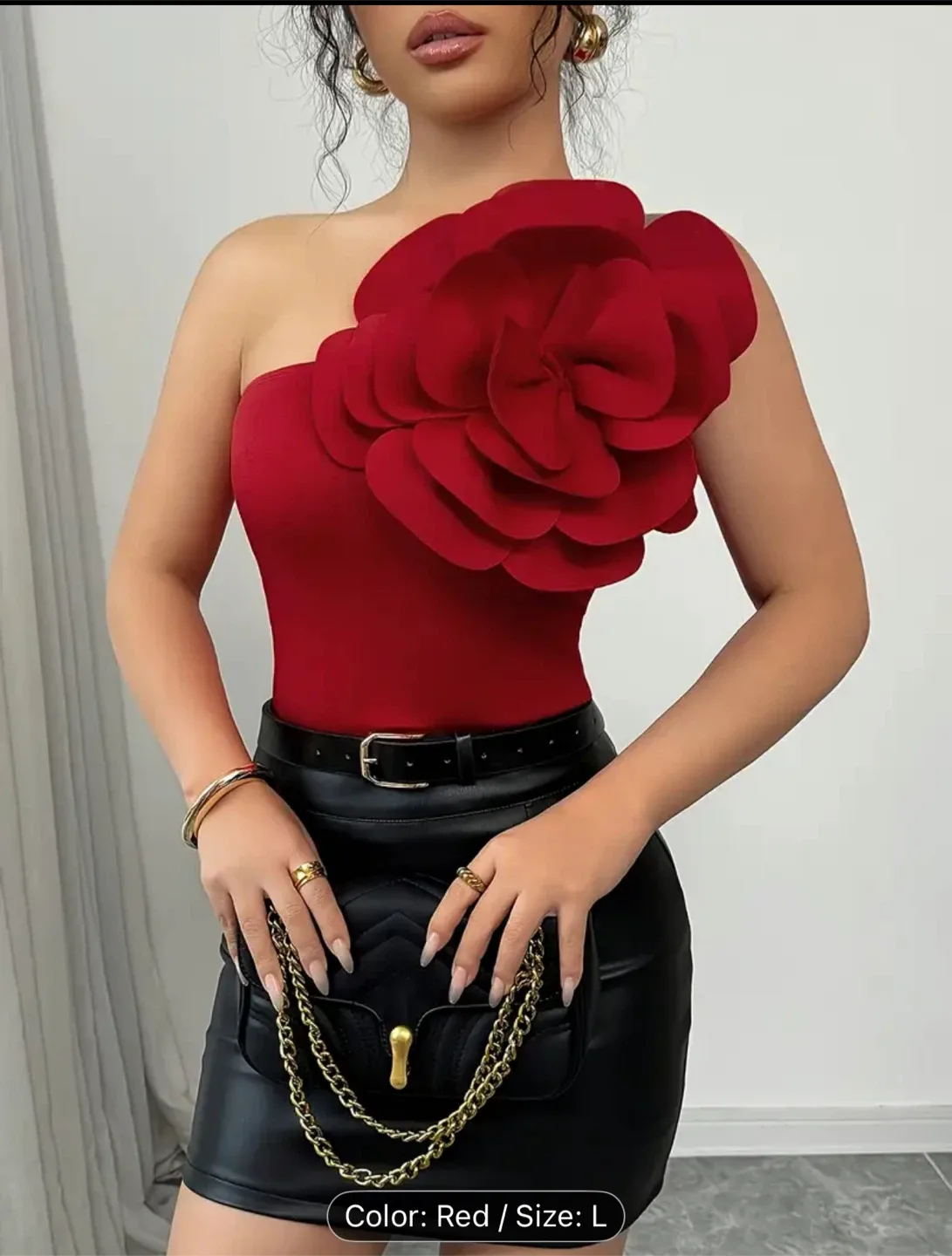 Red One-Shoulder Floral Top - Size M/L/xl image indicator(2)