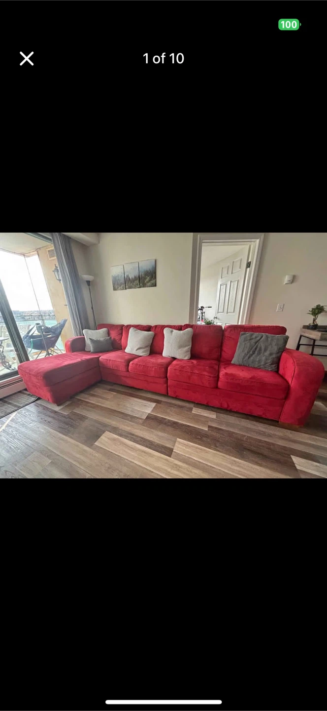 Comfy Red sectional Sofa with chaise - Priced to sell 325$ OBO - photo 2